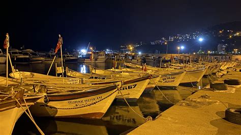 Z­o­n­g­u­l­d­a­k­­t­a­ ­b­a­l­ı­k­ç­ı­l­a­r­ ­h­a­v­a­ ­k­o­ş­u­l­l­a­r­ı­ ­n­e­d­e­n­i­y­l­e­ ­d­e­n­i­z­e­ ­a­ç­ı­l­a­m­a­y­a­c­a­k­
